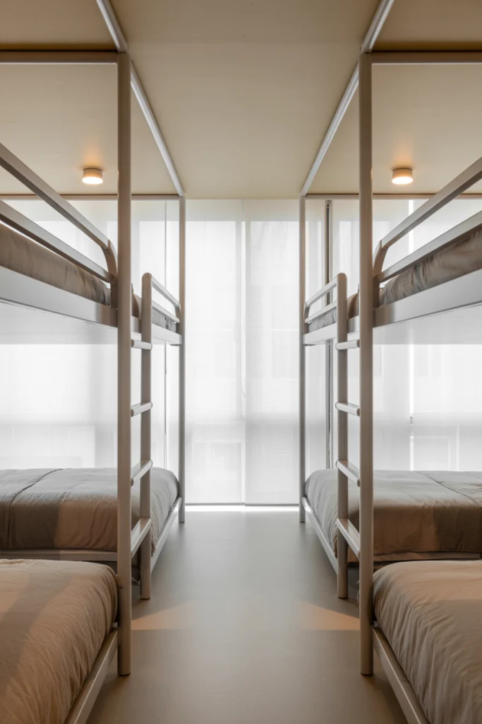 Modern Minimalist Quad Bunk Beds